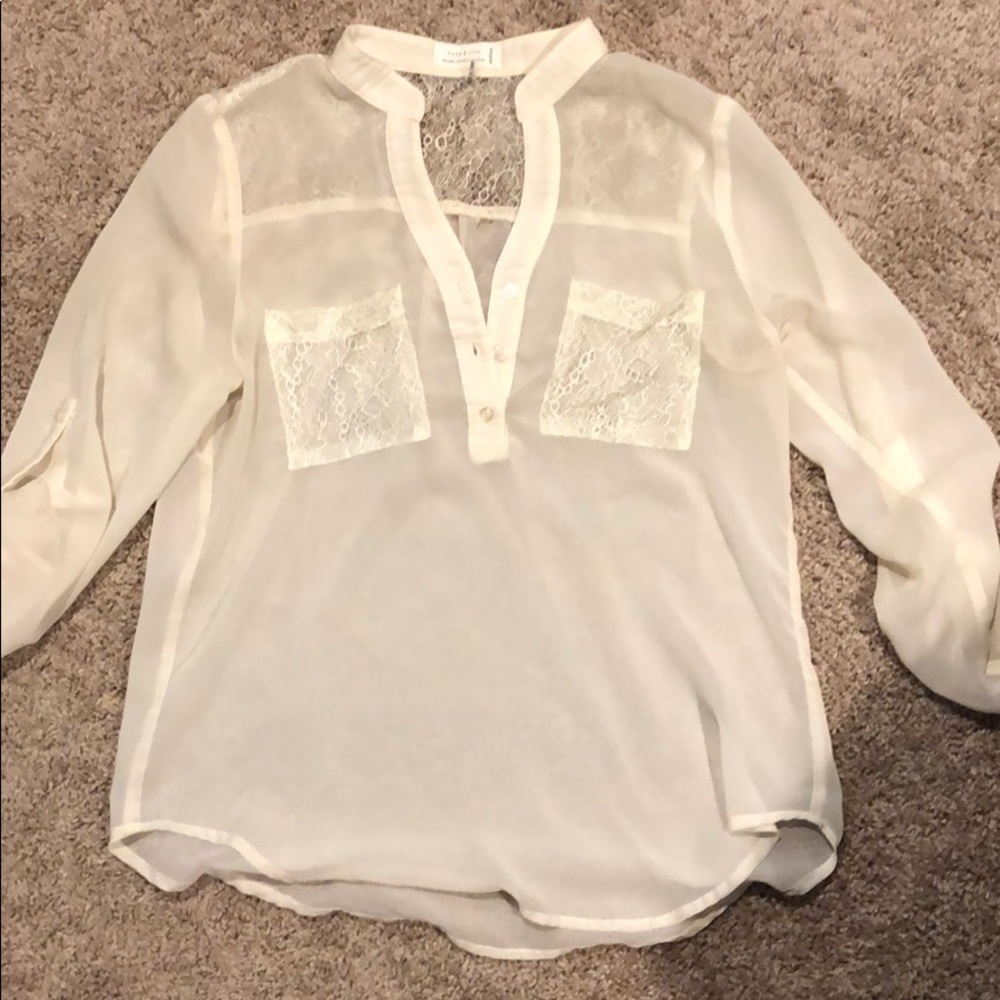 Lace detailed cream blouse